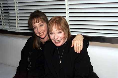 shirley maclaine and daughter